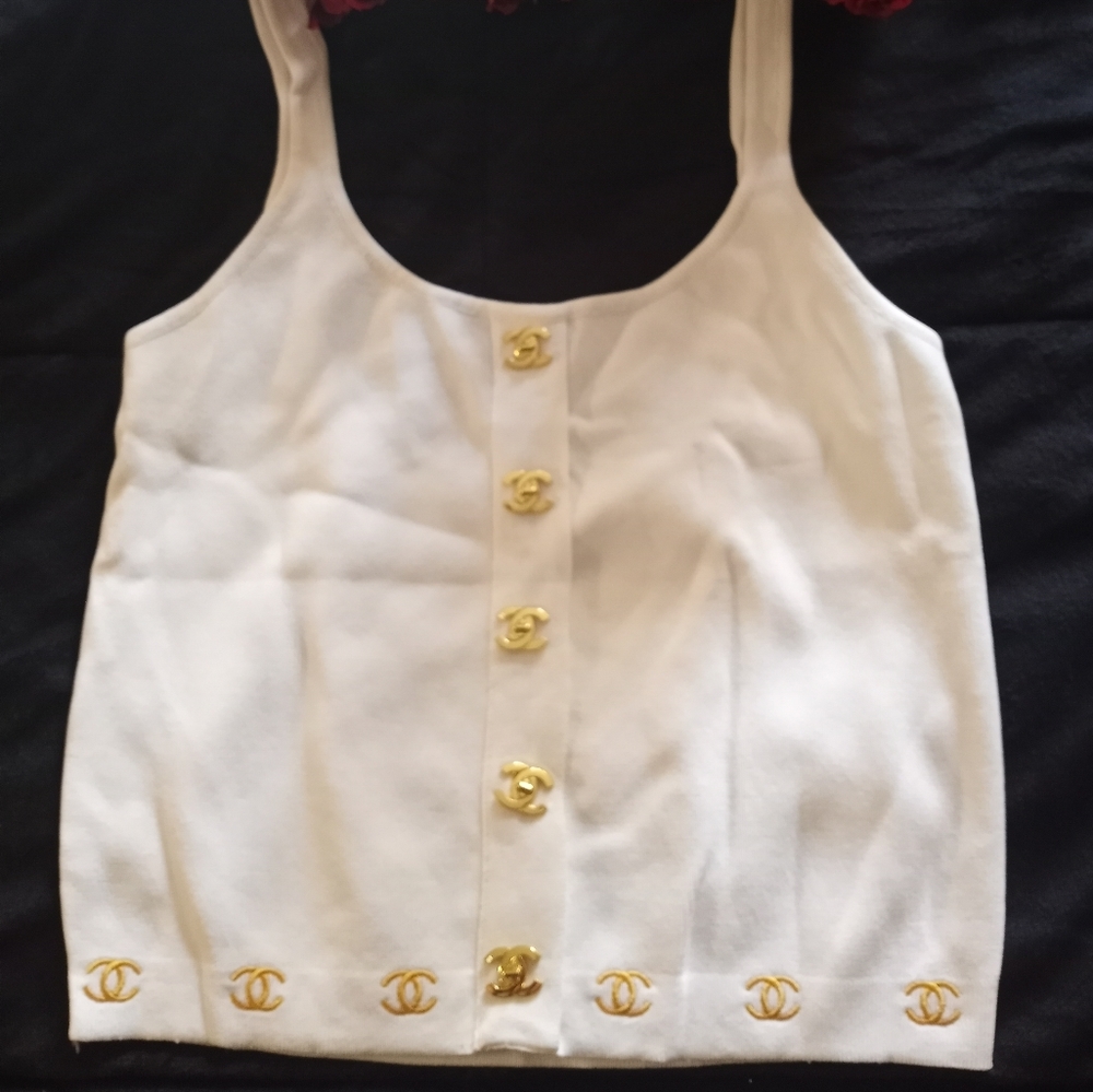 Women top